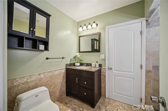 Detail Gallery Image 32 of 53 For 519 E Howard St, Pasadena,  CA 91104 - 3 Beds | 1/1 Baths