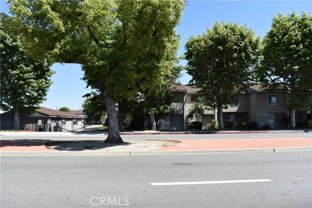 Detail Gallery Image 1 of 25 For 1718 Puente Ave #40,  Baldwin Park,  CA 91706 - 2 Beds | 2 Baths