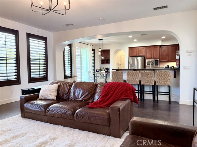 Detail Gallery Image 10 of 72 For 32102 Elk Grove Ct, Temecula,  CA 92592 - 4 Beds | 3/1 Baths