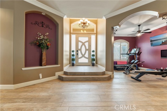 Detail Gallery Image 16 of 73 For 16905 Silver Star Ct, Riverside,  CA 92506 - 4 Beds | 4 Baths