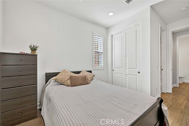 Detail Gallery Image 23 of 59 For 1270 E Providence Loop, Placentia,  CA 92870 - 4 Beds | 4/1 Baths