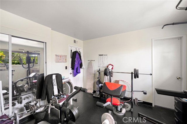 Detail Gallery Image 29 of 39 For 11334 Collett Ave, Granada Hills,  CA 91344 - 4 Beds | 2 Baths