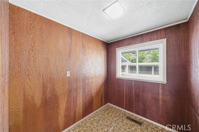 Detail Gallery Image 11 of 24 For 507 Carlyn Ct, Sunnyvale,  CA 94086 - 4 Beds | 2/1 Baths