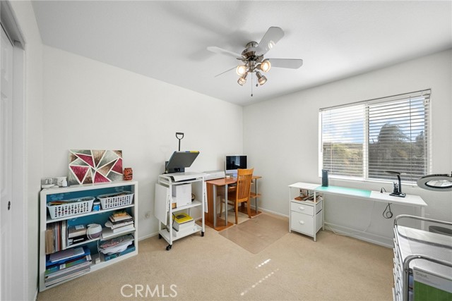 Detail Gallery Image 30 of 45 For 28246 Deer Ct, Canyon Country,  CA 91351 - 4 Beds | 2/1 Baths