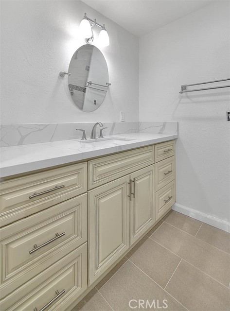 Detail Gallery Image 32 of 60 For 145 S Vista Grande, a,  Anaheim Hills,  CA 92807 - 3 Beds | 2 Baths