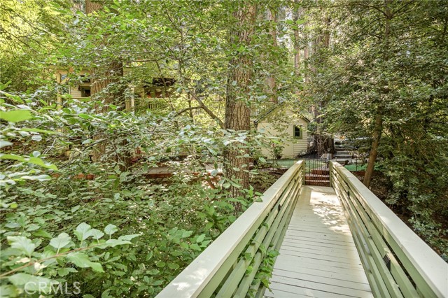 655 Cottage Grove Drive, Lake Arrowhead, CA 92352