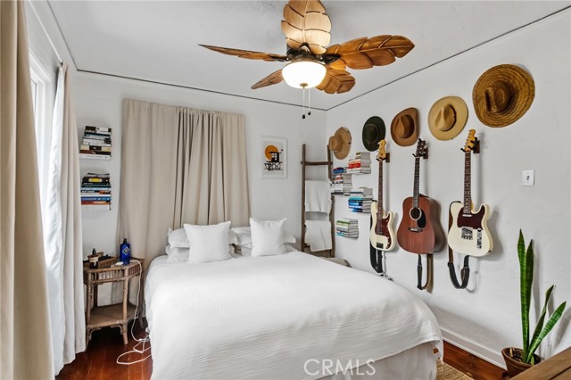 2468 Silverstrand Avenue, Hermosa Beach CA: https://media.crmls.org/medias/9c0ad966-94aa-4e6e-ba80-9330c87bf7ae.jpg