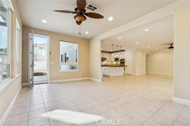 Detail Gallery Image 21 of 65 For 26511 Brooks Cir, Stevenson Ranch,  CA 91381 - 5 Beds | 3/1 Baths