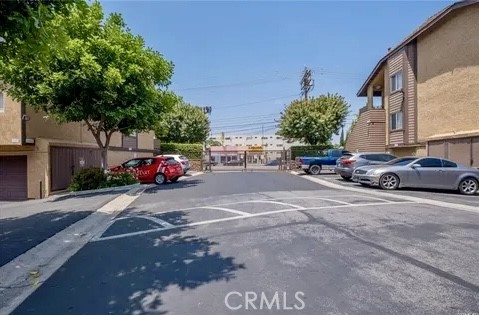 Detail Gallery Image 11 of 11 For 14835 Sherman Way #3,  Van Nuys,  CA 91405 - 2 Beds | 2 Baths