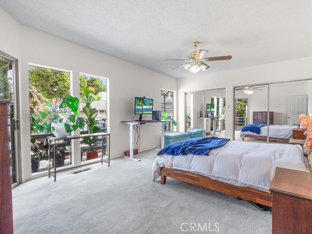 Detail Gallery Image 9 of 28 For 22212 Cass Ave, Woodland Hills,  CA 91364 - 4 Beds | 3/1 Baths