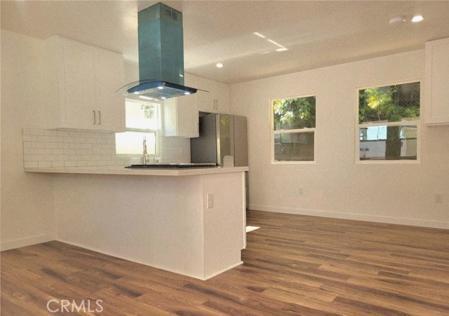 Detail Gallery Image 4 of 13 For 3617 E Esther, Long Beach,  CA 90804 - 1 Beds | 1 Baths