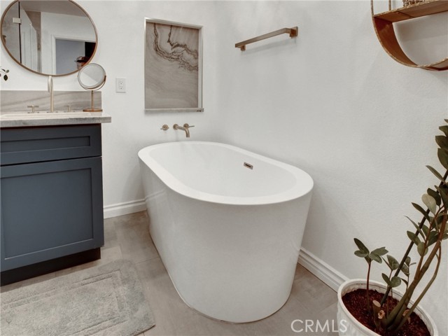 Detail Gallery Image 22 of 29 For 6587 E via Fresco, Anaheim Hills,  CA 92807 - 3 Beds | 3 Baths