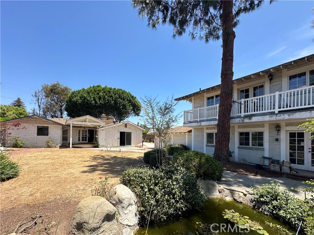 1362 Skyline Drive, North Tustin CA: https://media.crmls.org/medias/9c0e153c-a2e0-4455-a9f4-8f72e23a6b76.jpg