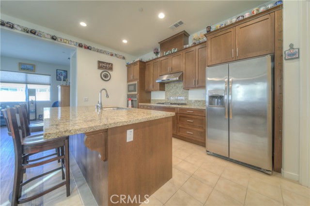 Detail Gallery Image 14 of 34 For 26706 Nephrite Cir, Menifee,  CA 92584 - 2 Beds | 2 Baths