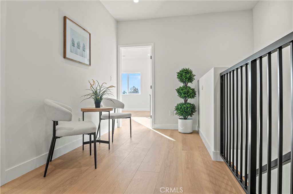 MLS #OC25253877 image #26