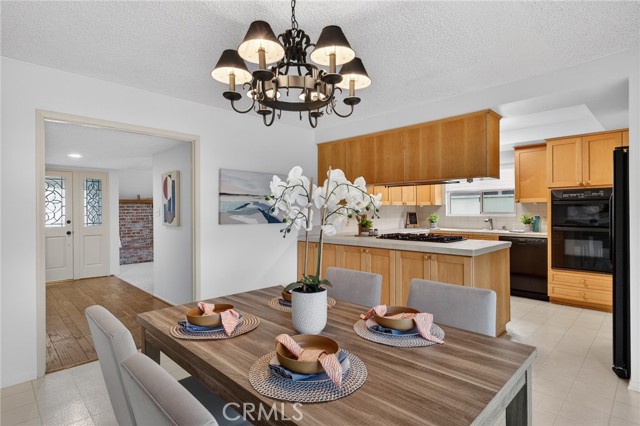 Detail Gallery Image 18 of 46 For 2355 W 235th Pl, Torrance,  CA 90501 - 5 Beds | 3 Baths