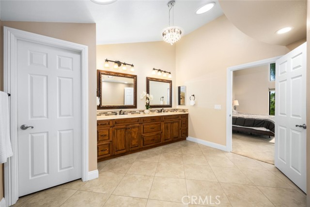 Detail Gallery Image 35 of 49 For 16282 Mandalay Cir, Huntington Beach,  CA 92649 - 5 Beds | 3 Baths