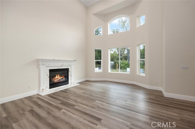 Detail Gallery Image 4 of 36 For 2514 Grand, Covina,  CA 91724 - 4 Beds | 3/1 Baths
