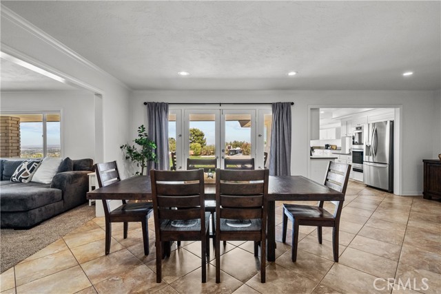 Detail Gallery Image 18 of 49 For 354 Westlake Dr, Palmdale,  CA 93551 - 5 Beds | 3 Baths
