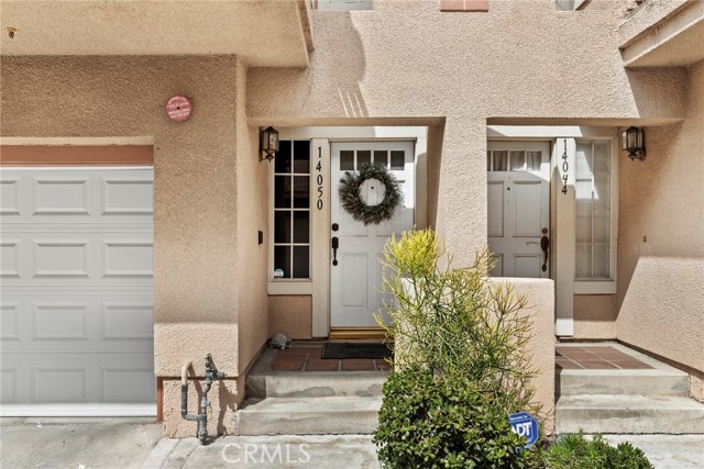 Detail Gallery Image 3 of 26 For 14050 Lemoli Way, Hawthorne,  CA 90250 - 2 Beds | 2/1 Baths