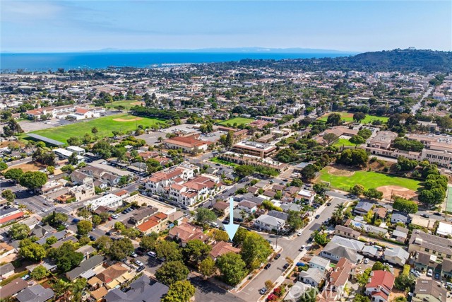 930 Philinda Avenue, Santa Barbara CA: https://media.crmls.org/medias/9c103057-380c-4928-b773-9015857ddd46.jpg