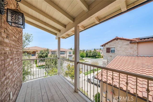 126 Paxton, Irvine CA: https://media.crmls.org/medias/9c10b02f-5c67-426f-81ae-897322dafce2.jpg