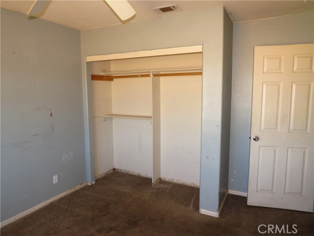 Detail Gallery Image 19 of 21 For 9951 Arrowhead, Phelan,  CA 92371 - 6 Beds | 3 Baths