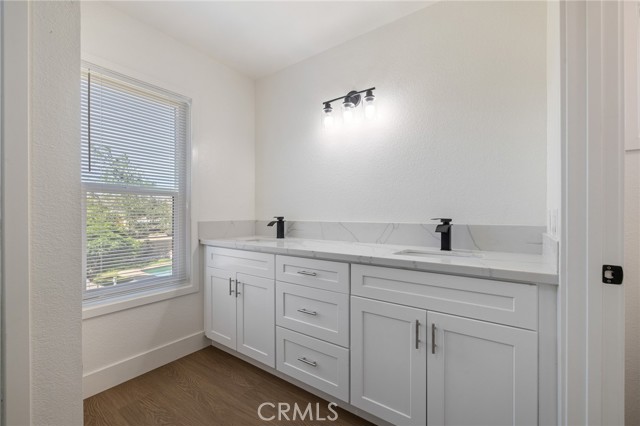 Detail Gallery Image 37 of 50 For 4046 Kona Ct, Palmdale,  CA 93552 - 3 Beds | 3 Baths