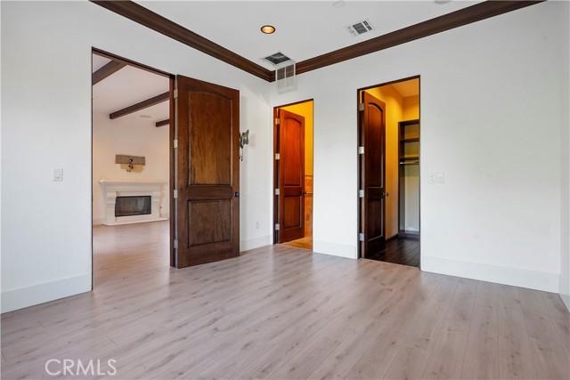 Detail Gallery Image 35 of 69 For 5141 Genesta Ave, Encino,  CA 91316 - 7 Beds | 8/1 Baths