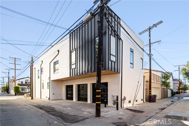 171 Savona Walk, Long Beach CA: https://media.crmls.org/medias/9c117f8d-8072-4244-8482-386acb6f3aa9.jpg