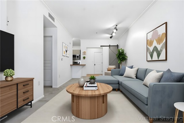 Front Image Thumbnail for CROC25246022