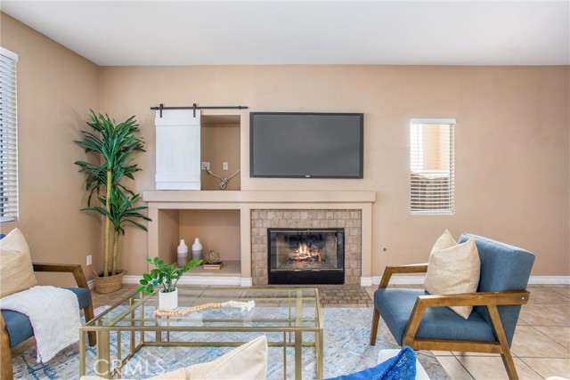 Detail Gallery Image 7 of 54 For 29154 Whitegate Ln, Highland,  CA 92346 - 3 Beds | 2/1 Baths