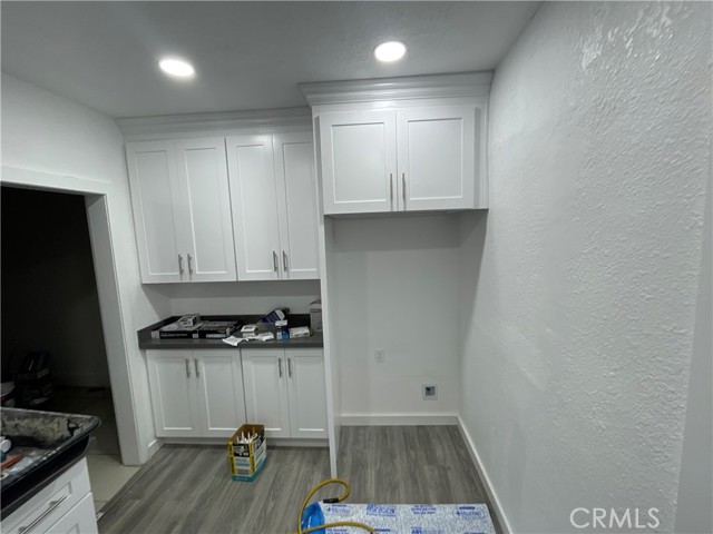 Detail Gallery Image 7 of 11 For 8102 S San Pedro St, Los Angeles,  CA 90003 - 1 Beds | 1 Baths