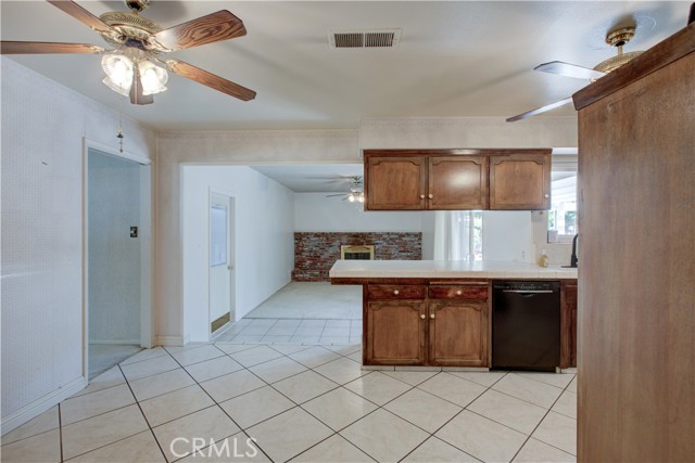 Detail Gallery Image 11 of 32 For 684 Vallie Ct, Merced,  CA 95340 - 4 Beds | 2 Baths