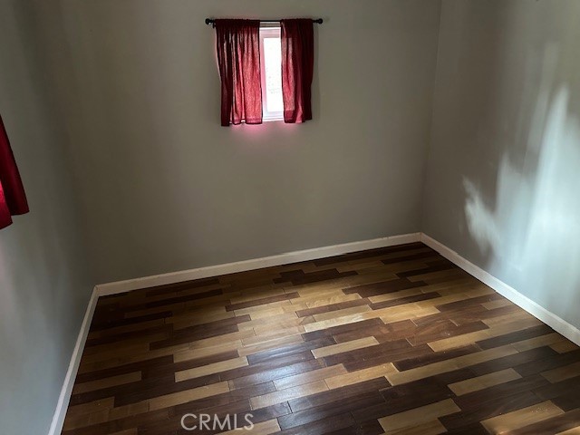 https://media.crmls.org/medias/9c145111-b486-47e0-9798-06fb3cf3415b.jpg?preset=X-Large