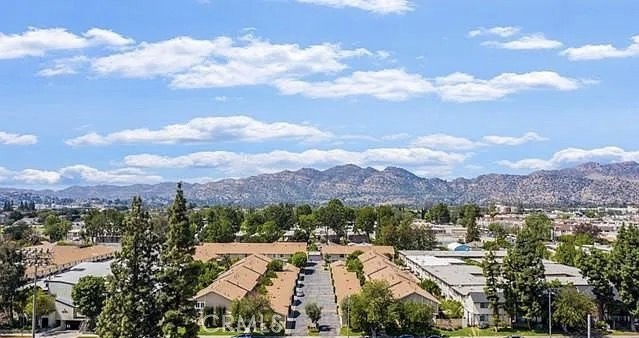 Detail Gallery Image 3 of 19 For 10125 De Soto Ave #40,  Chatsworth,  CA 91311 - 3 Beds | 1/1 Baths