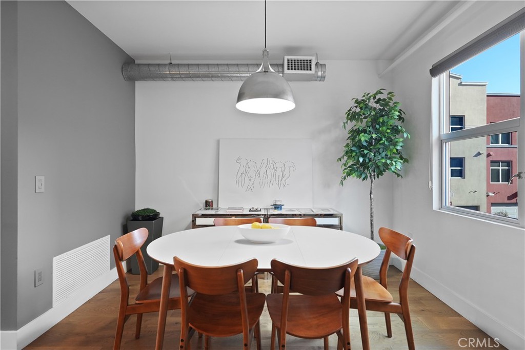 9c14ea83 4e6a 44f4 A88e 884d99040ec2