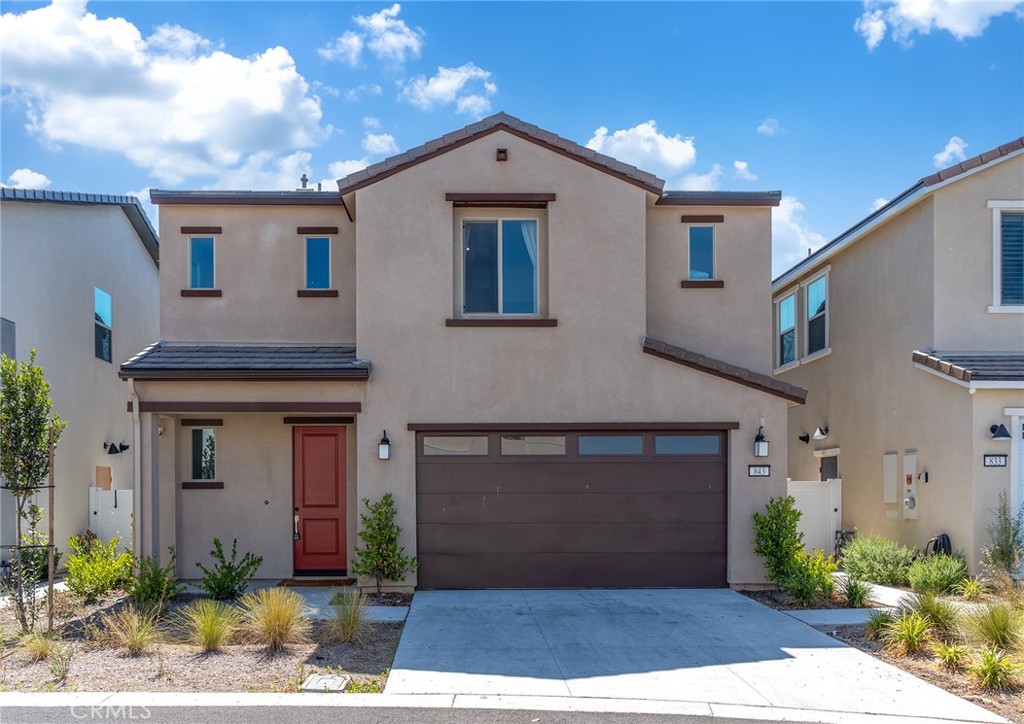 843 Longhorn Way