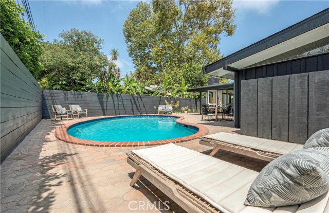 Detail Gallery Image 2 of 38 For 7218 E Lanai St, Long Beach,  CA 90808 - 3 Beds | 2 Baths