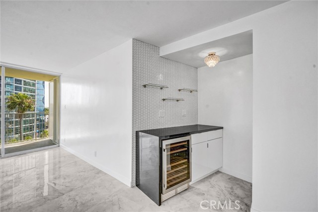 Detail Gallery Image 7 of 43 For 700 E Ocean Bld #1103,  Long Beach,  CA 90802 - 1 Beds | 1/1 Baths
