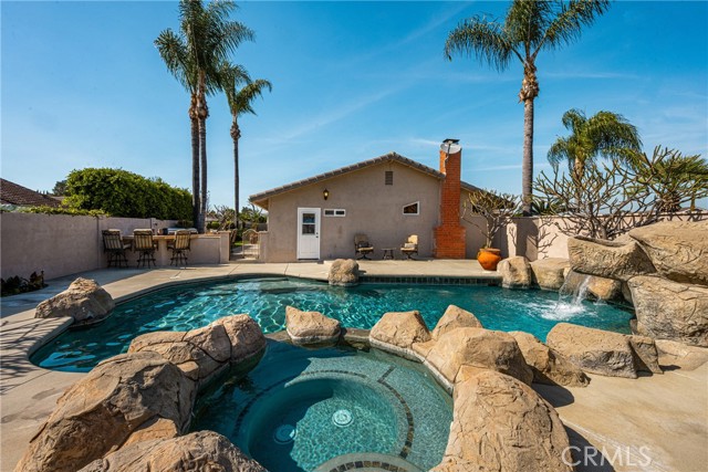 Detail Gallery Image 2 of 39 For 3158 N Beechwood St, Orange,  CA 92865 - 4 Beds | 2 Baths