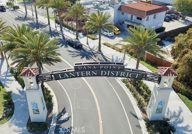 Walking distance to Dana Point Lantern Village with eclectic shopping, restaurants, and bars.
