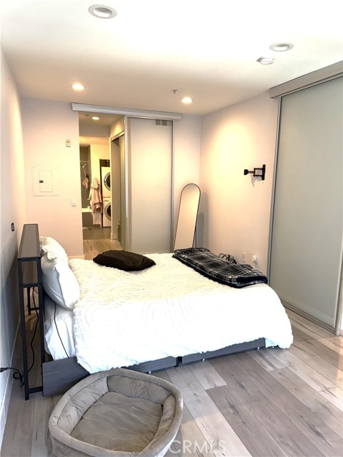 1234 Wilshire Blvd, Los Angeles CA: https://media.crmls.org/medias/9c181dbc-4fe8-48dd-af48-517a63feb996.jpg