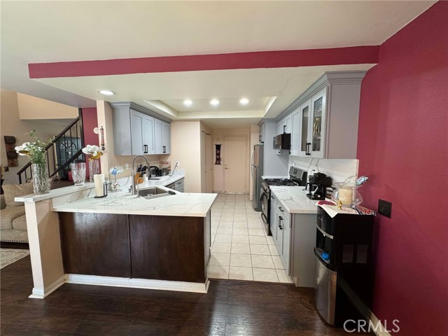 2044 W Hastings Way, Anaheim CA: https://media.crmls.org/medias/9c18d7a6-2ef9-479d-9905-9aca7ae3d13b.jpg