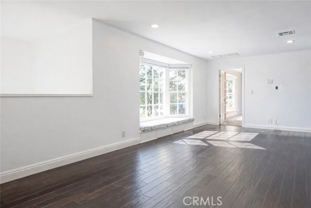 Detail Gallery Image 31 of 44 For 11165 Valley Spring, Studio City,  CA 91602 - 5 Beds | 5/1 Baths