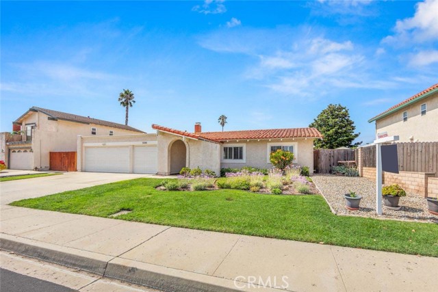 3596 Stiles Avenue photo 1