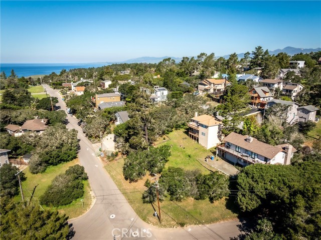 Detail Gallery Image 2 of 17 For 1606 Saint James, Cambria,  CA 93428 - – Beds | – Baths