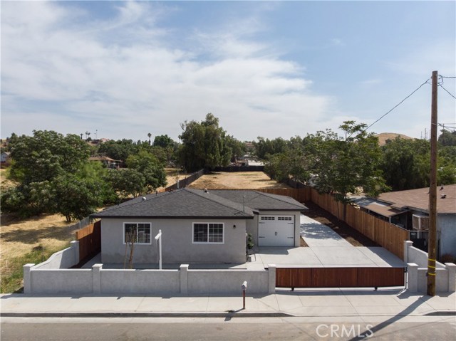 4643 Tyler St, Riverside, CA 92503