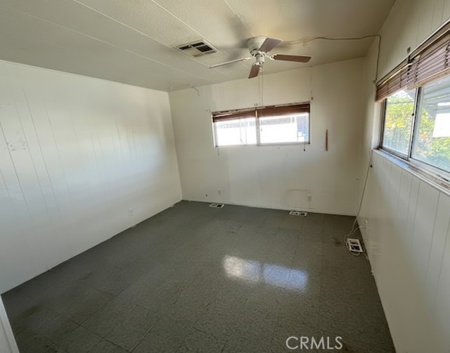 Detail Gallery Image 16 of 27 For 1895 W Devonshire Ave Space 42 #42,  Hemet,  CA 92545 - 2 Beds | 2 Baths