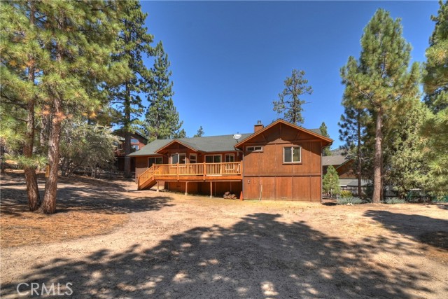 379 Fawntrail Place, Big Bear Lake CA: https://media.crmls.org/medias/9c1d84c7-abc1-4b50-80d2-f78eac1993d7.jpg